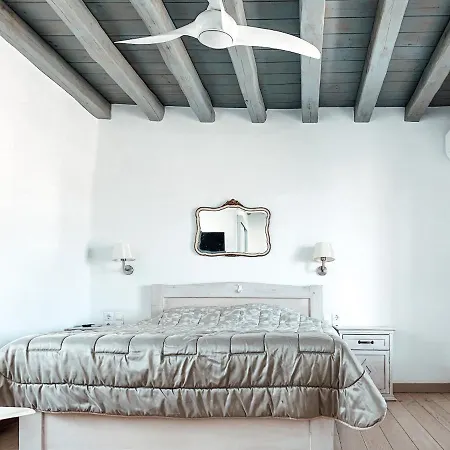Mykonian Spirit Downtown Townhouse *