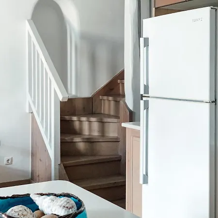 Mykonian Spirit Downtown Townhouse Apartment