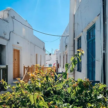 Mykonian Spirit Downtown Townhouse Apartment