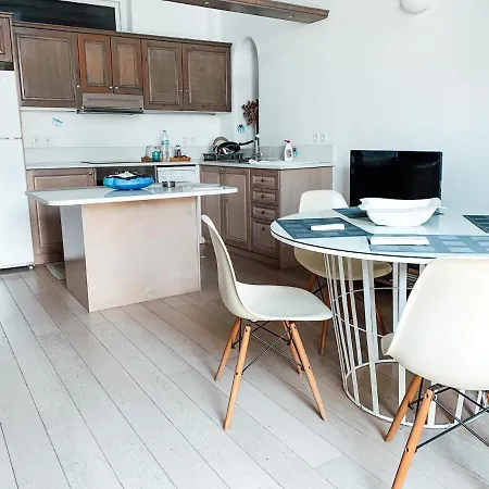 Mykonian Spirit Downtown Townhouse